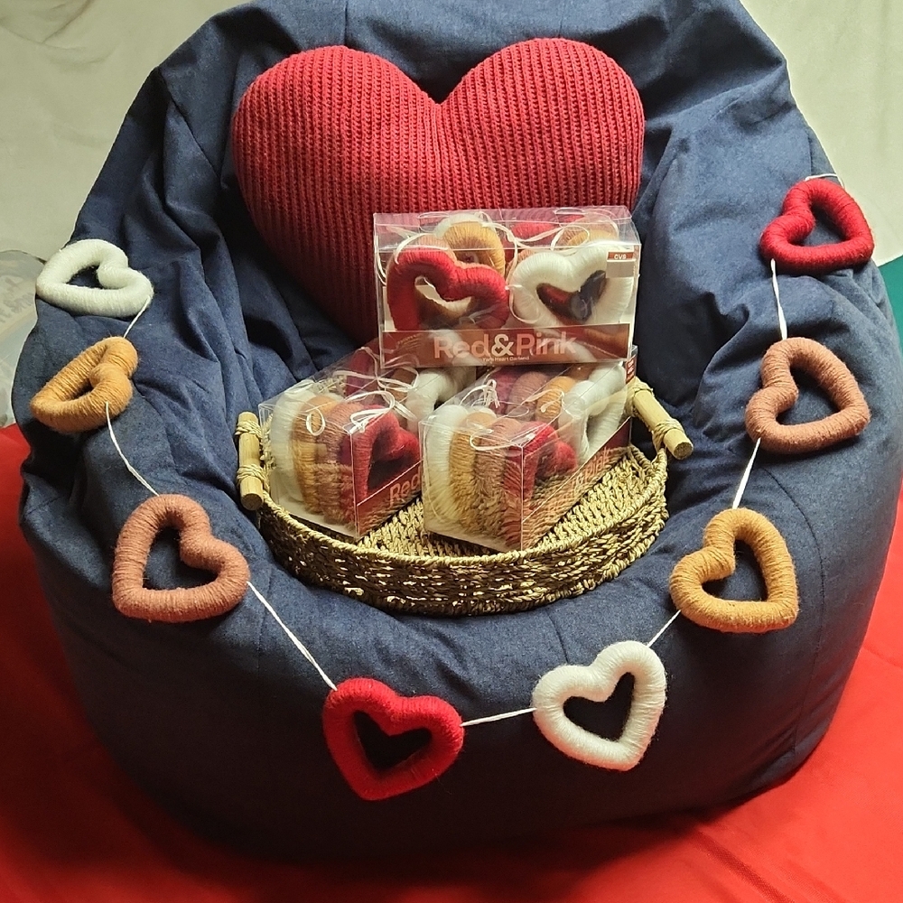 Red & Pink Heart Decor Set